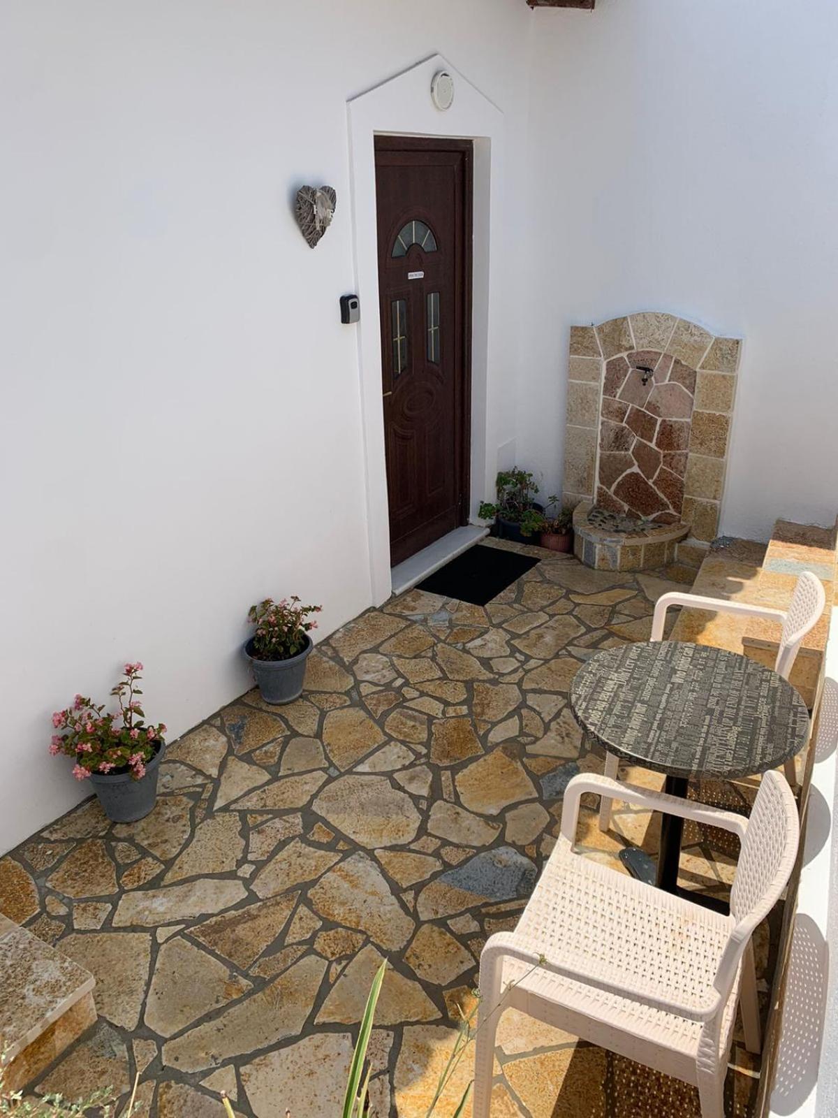 Apartamento Nomad House-entire House At Your Disposal,4 Guests