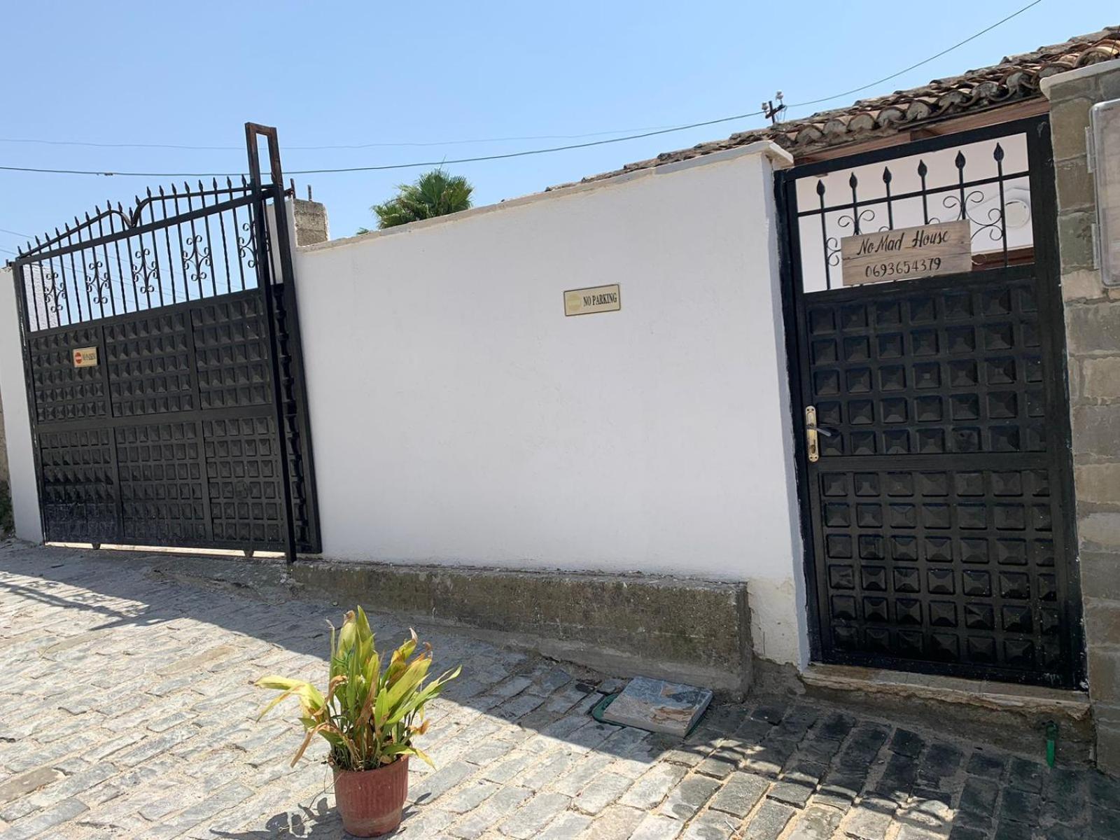 Apartamento Nomad House-entire House At Your Disposal,4 Guests *